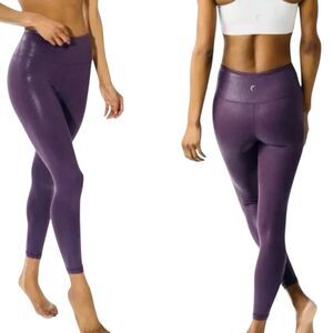 ZYIA Plum Metallic Plus Light n Tight Hi-Rise 7/8 Leggings Size 12 Activewear